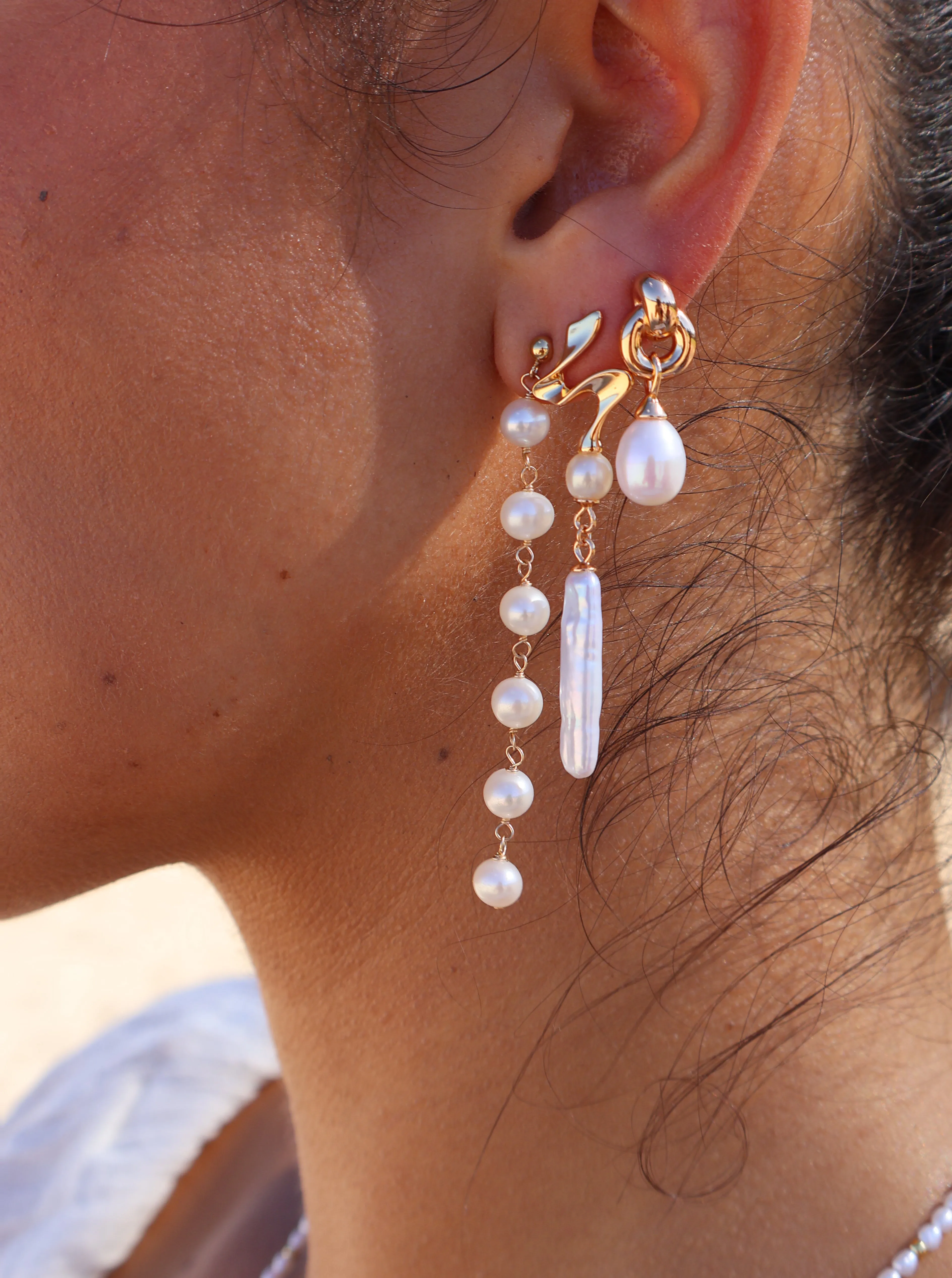 Dainty Pearl Drop Earrings